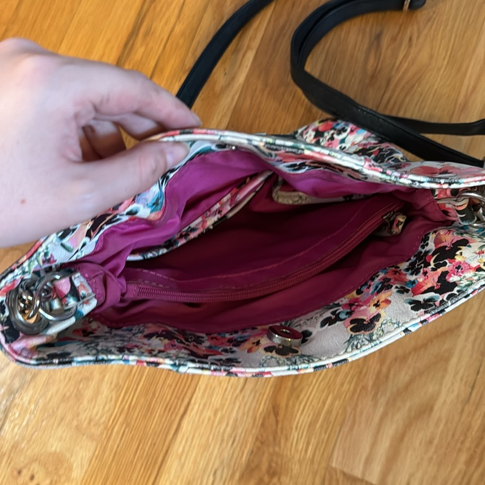 Crossbody Bag - Picture 3 of 3